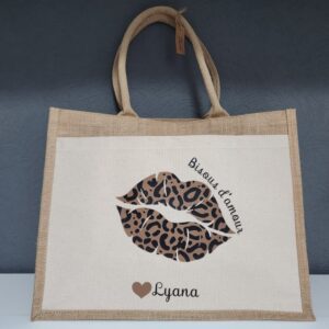Cabas personnalisé femme en jute bouche léopard avec prénom