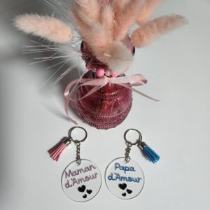 Porte-clé cœur personnalisé en plexiglas – Cadeau prénom original et romantique