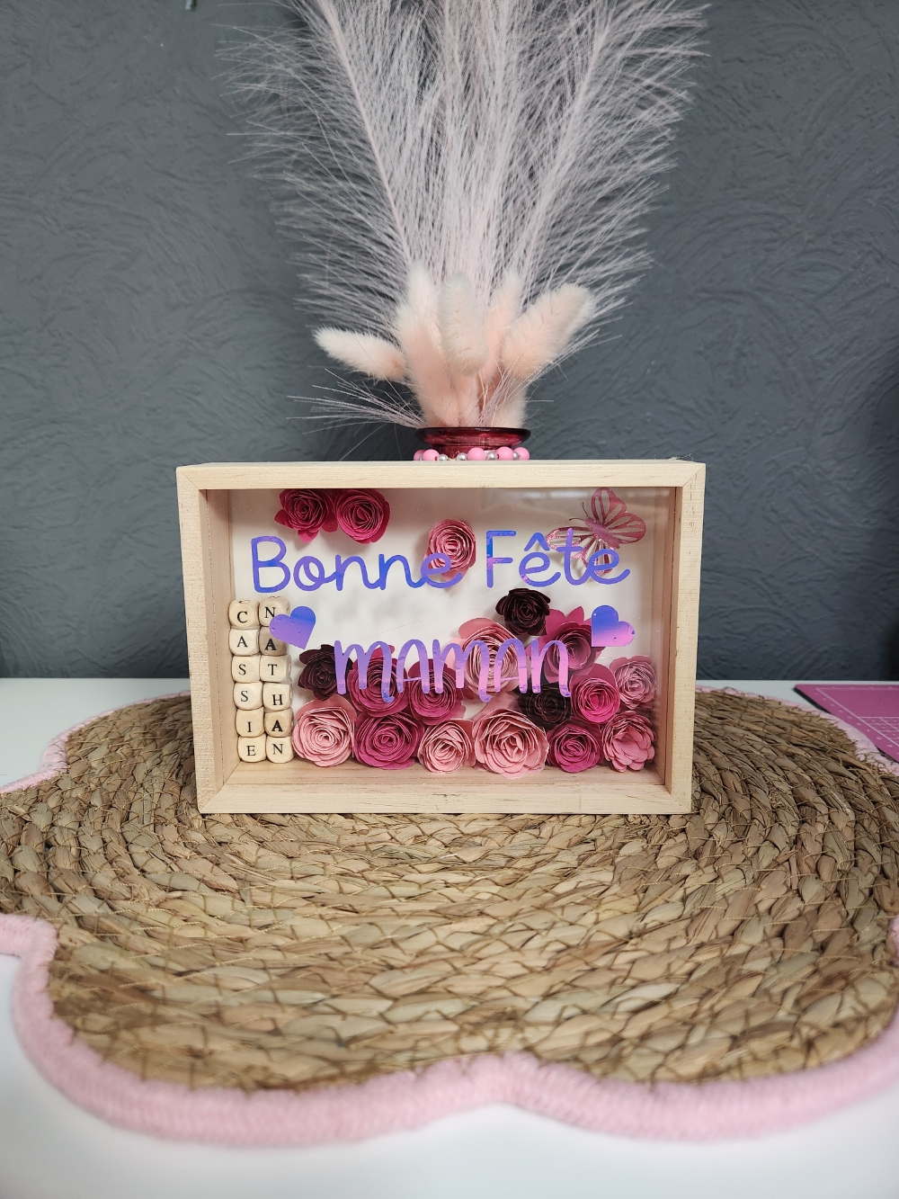 Cadre Fête des Mères personnalisé – Bonne Fête Maman en fleurs papier – Image 2